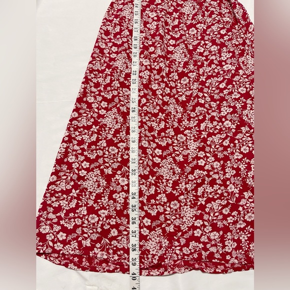 Hollister Floral Wrap Dress - Picture 6 of 7